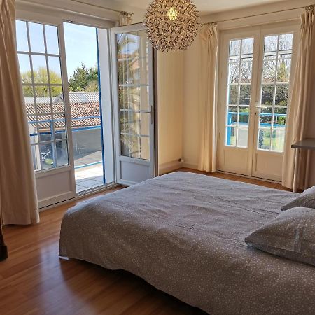 Maison De Campagne Proche Des Plages Saint-Romain-de-Benet 外观 照片
